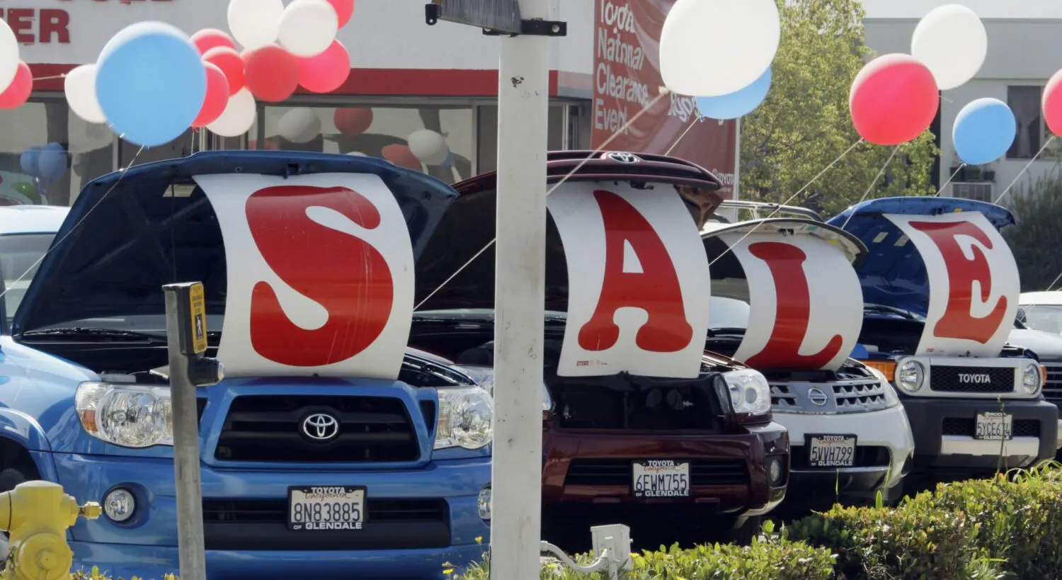 Labor day car sale