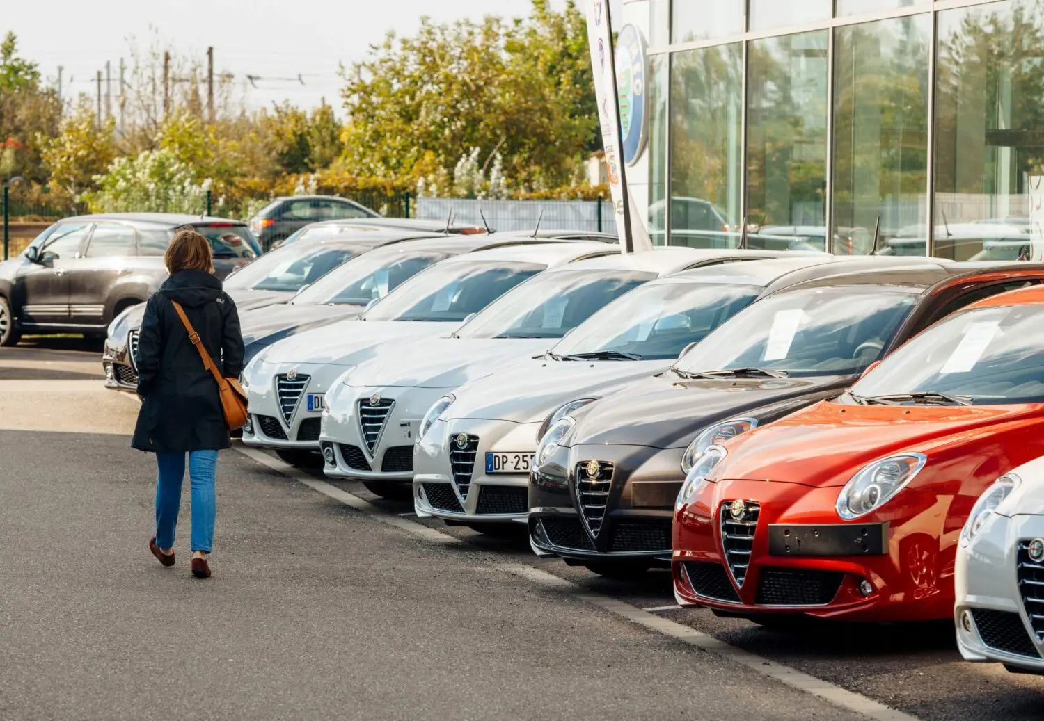 dislike car buying