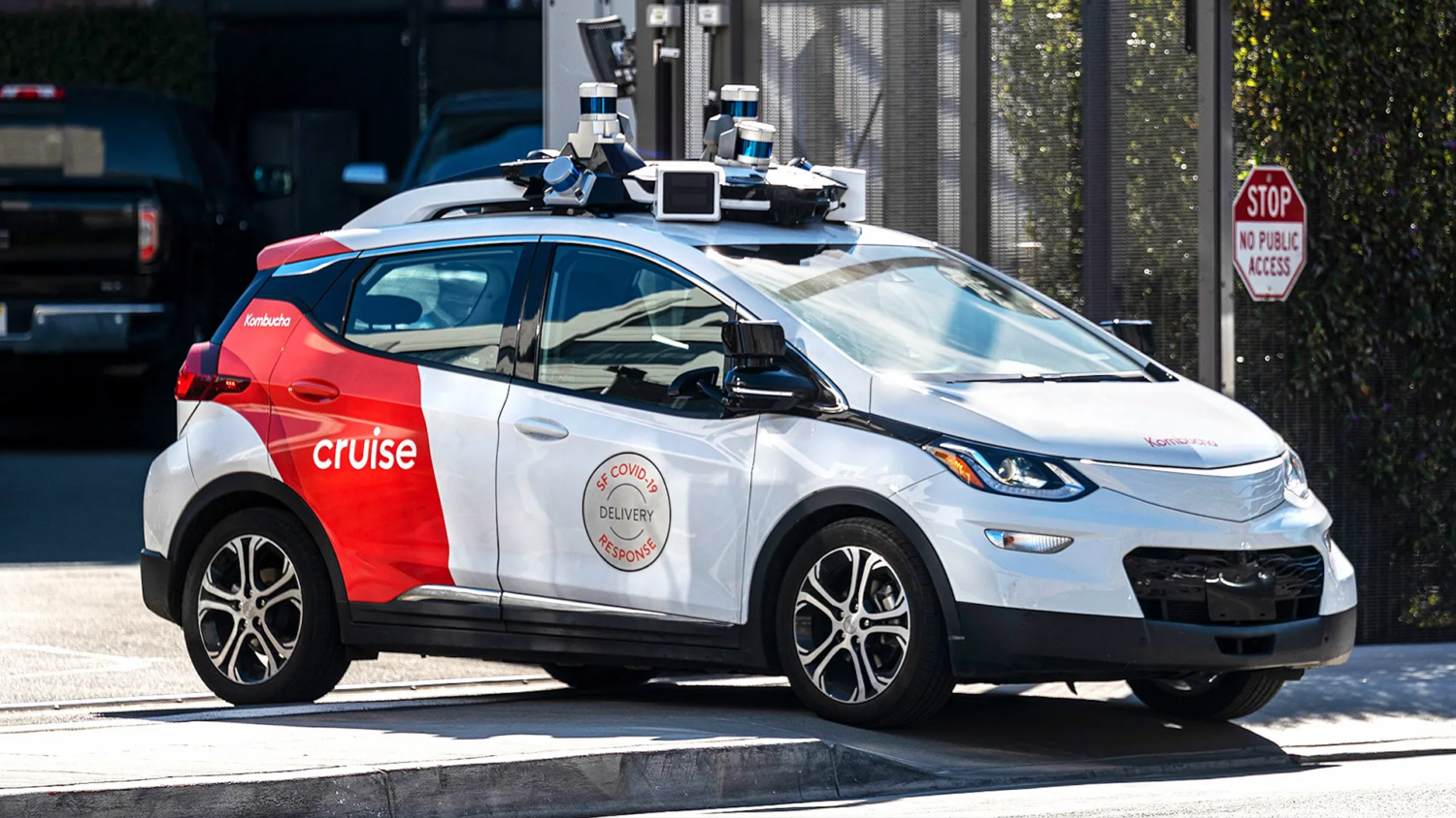 Cruise Waymo