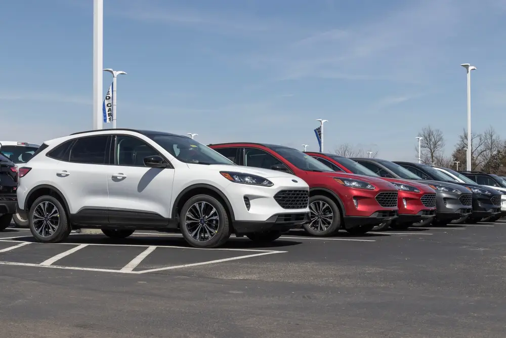 Ford is partnering with its dealers to bring 1,000 Escape SUVs to its mobile service platform later this year