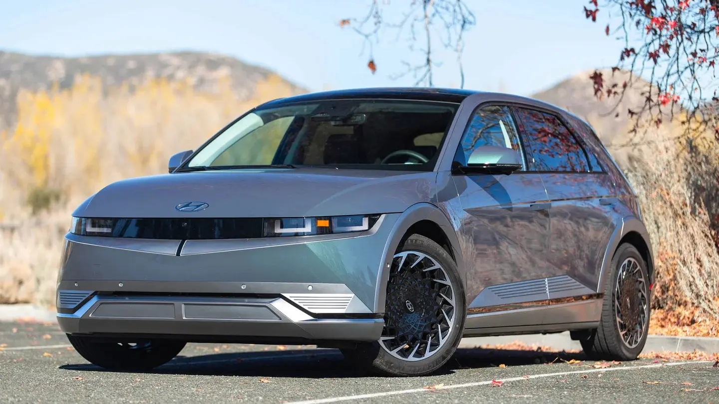 Hyundai, NHTSA