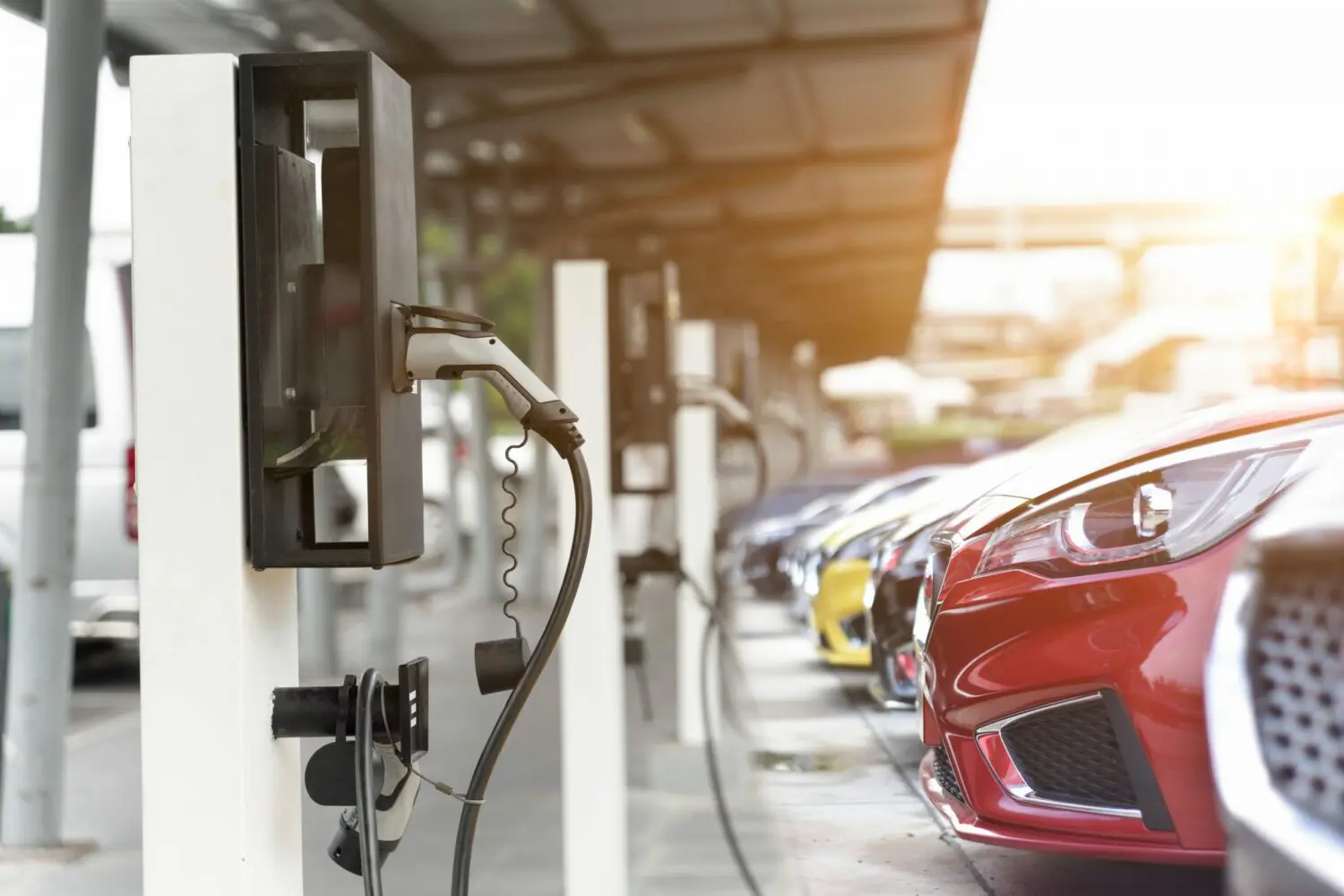 Earlier this week: Honda unveiled the first electric Acura model, used car prices fell in May, and more headlines in automotive industry news.
