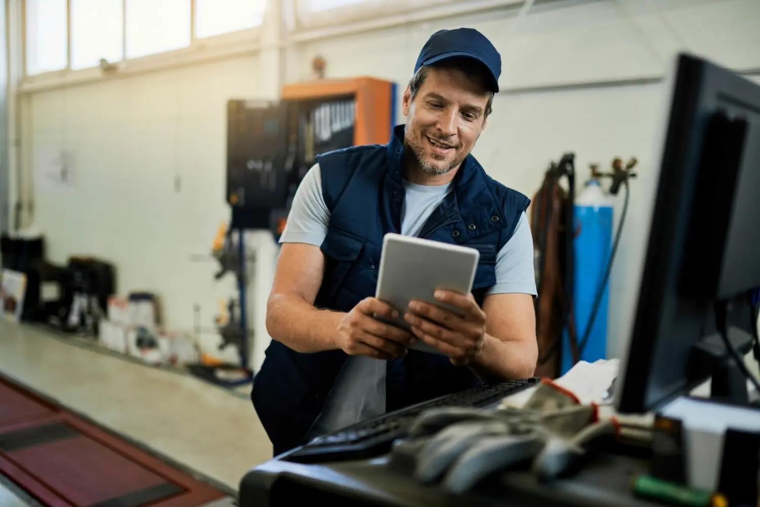 To ensure that all customers stay informed, businesses must have effective communication processes and protocols in place.