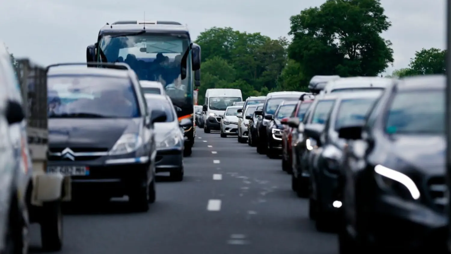 Automakers have boasted their vehicles as "computers on wheels" but the debate about what that means for its owners' privacy has yet to grab.