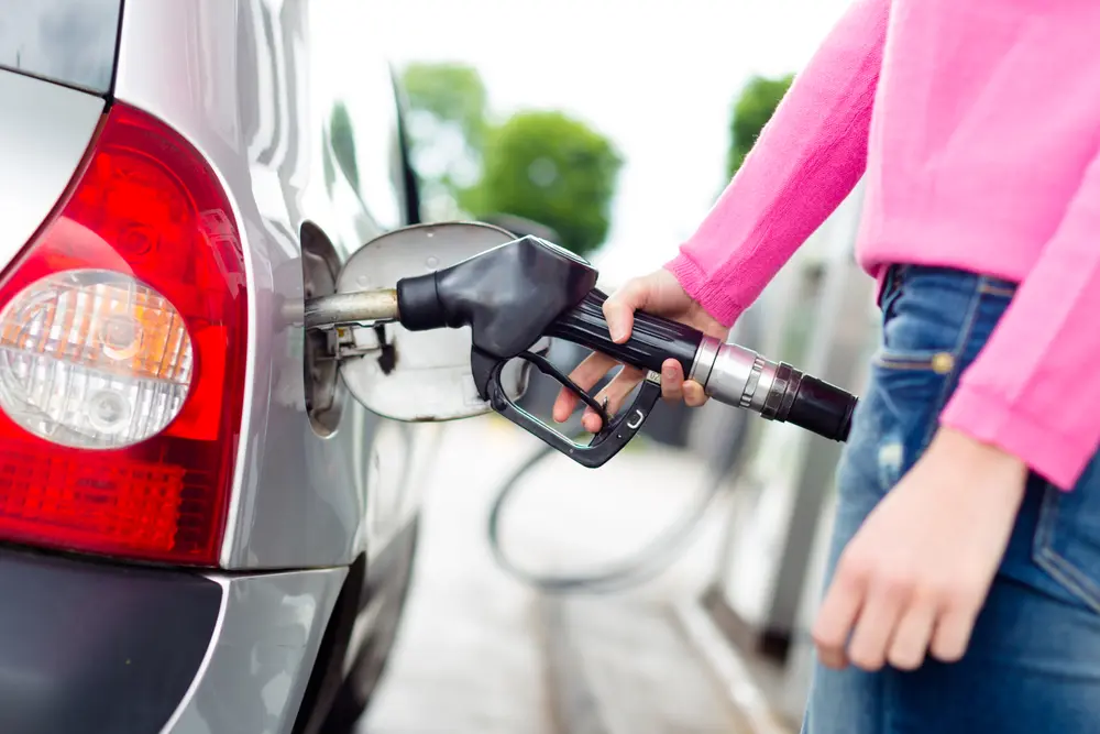 An automotive lobby group has submitted a new challenge to the National Highway Traffic Safety Administration's new fuel-efficiency proposal.
