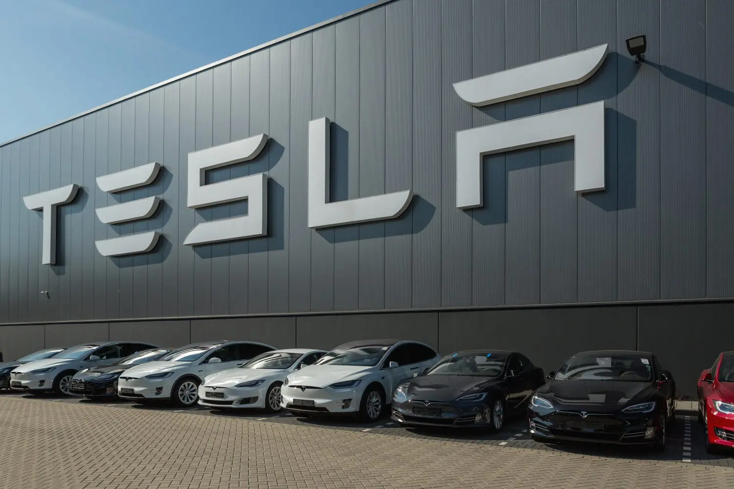 Tesla released its Q4 and full-year 2023 delivery results, reaching yet another milestone by exceeding delivery of 476,000 cars in Q4.