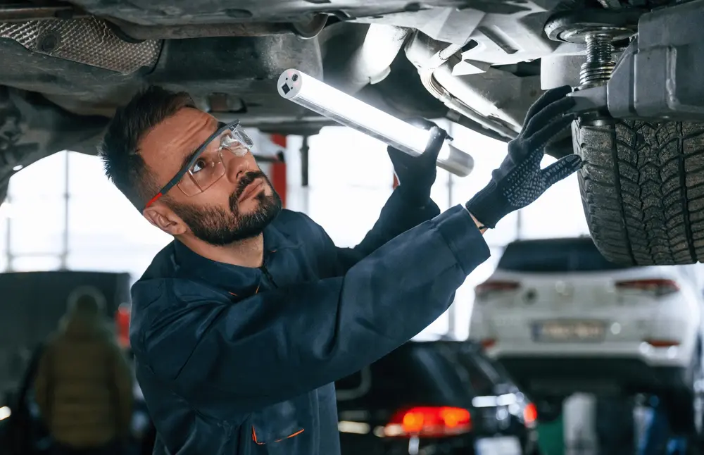 Ford is partnering with dealers and a non-profit to award scholarships to 400 students attending technician training programs.