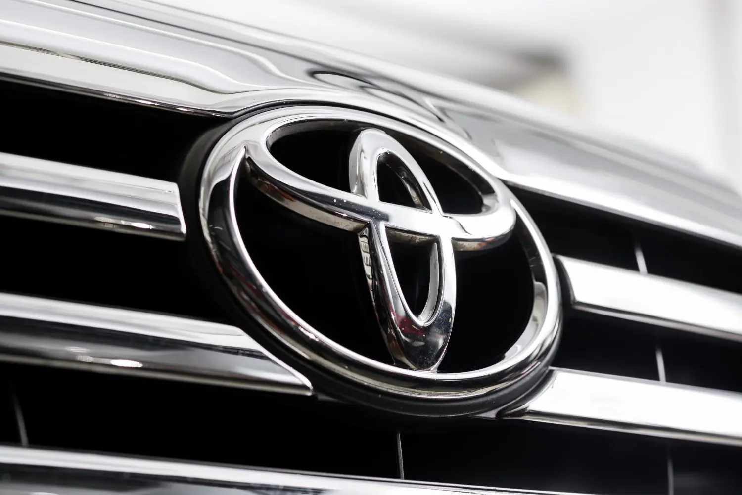 "In addition to HEV batteries, PEVE plans to begin producing batteries for BEVs (battery EVs) and PHEVs (plug-in HEVs)," stated Toyota.