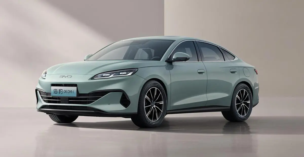 BYD has introduced two cutting-edge plug-in hybrid sedans that can cover over 1,300 miles without the need for refueling or recharging,