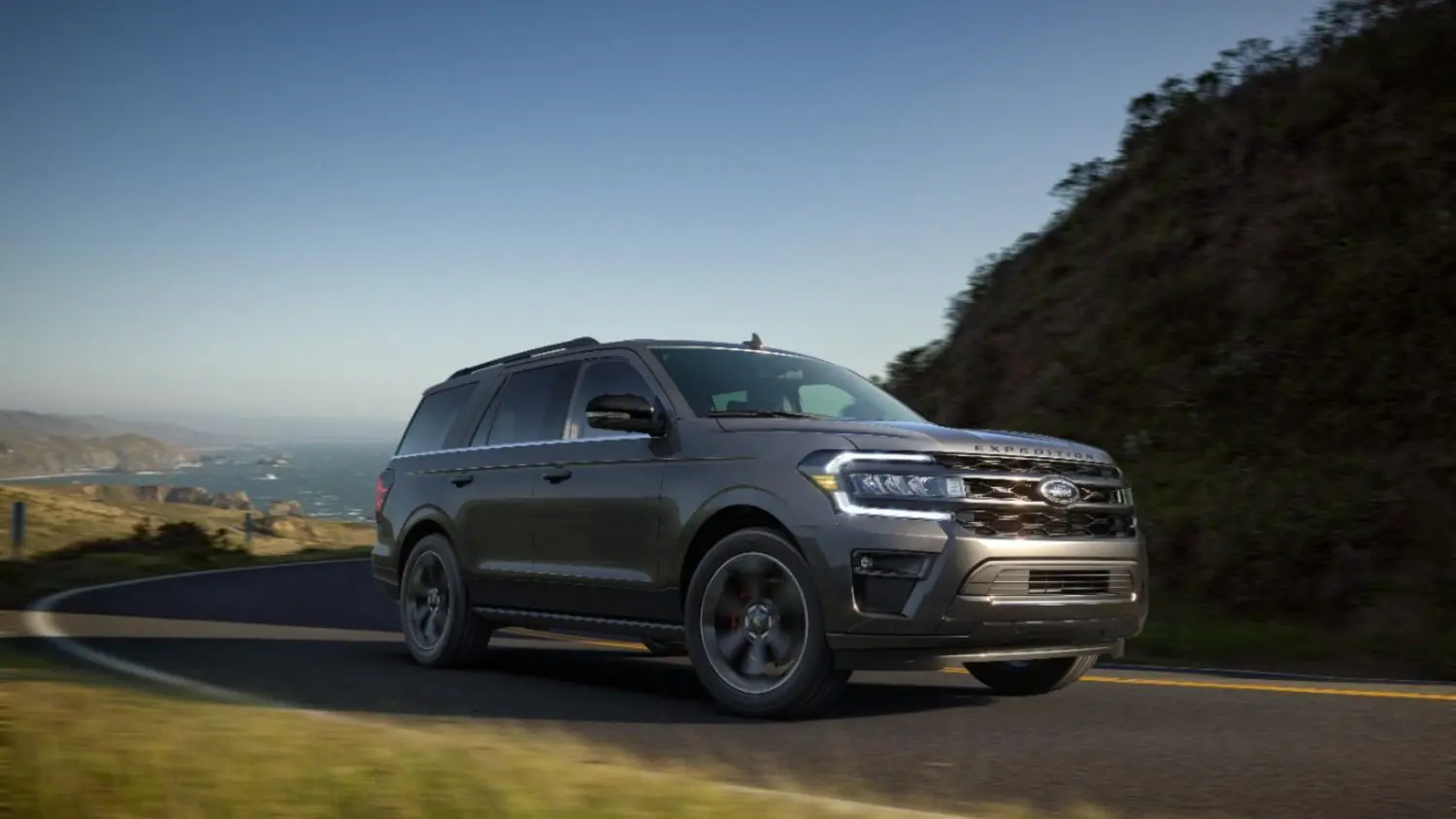 Ford recalls nearly 274K Expedition and Navigator SUVs over a brake defect that may lead to loss of brake function, increasing crash risks.