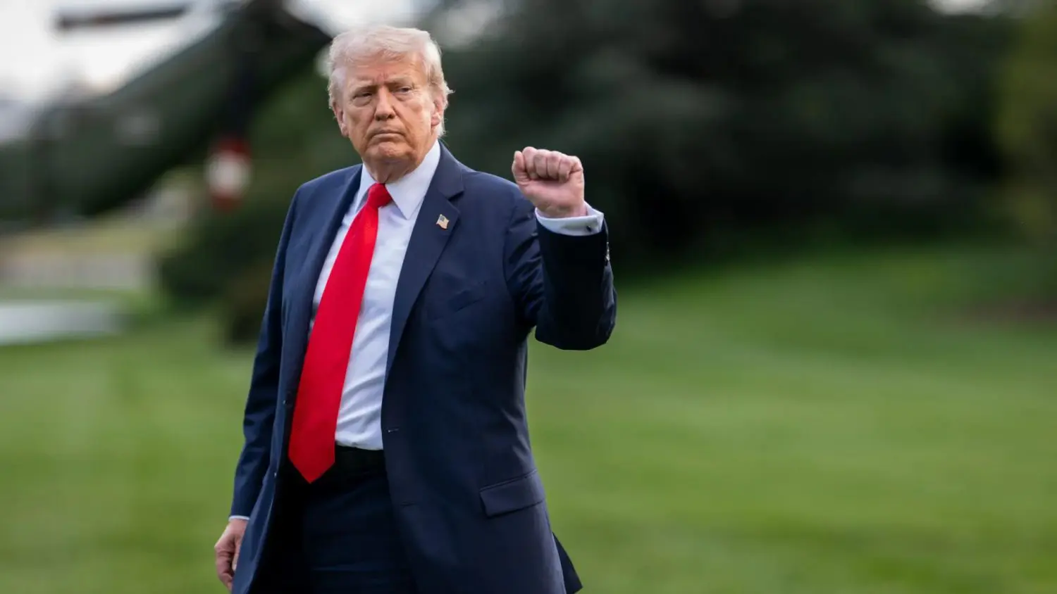 The Trump admin stated in a Supreme Court filing that the president has statutory & constitutional authority to impose extensive tariffs