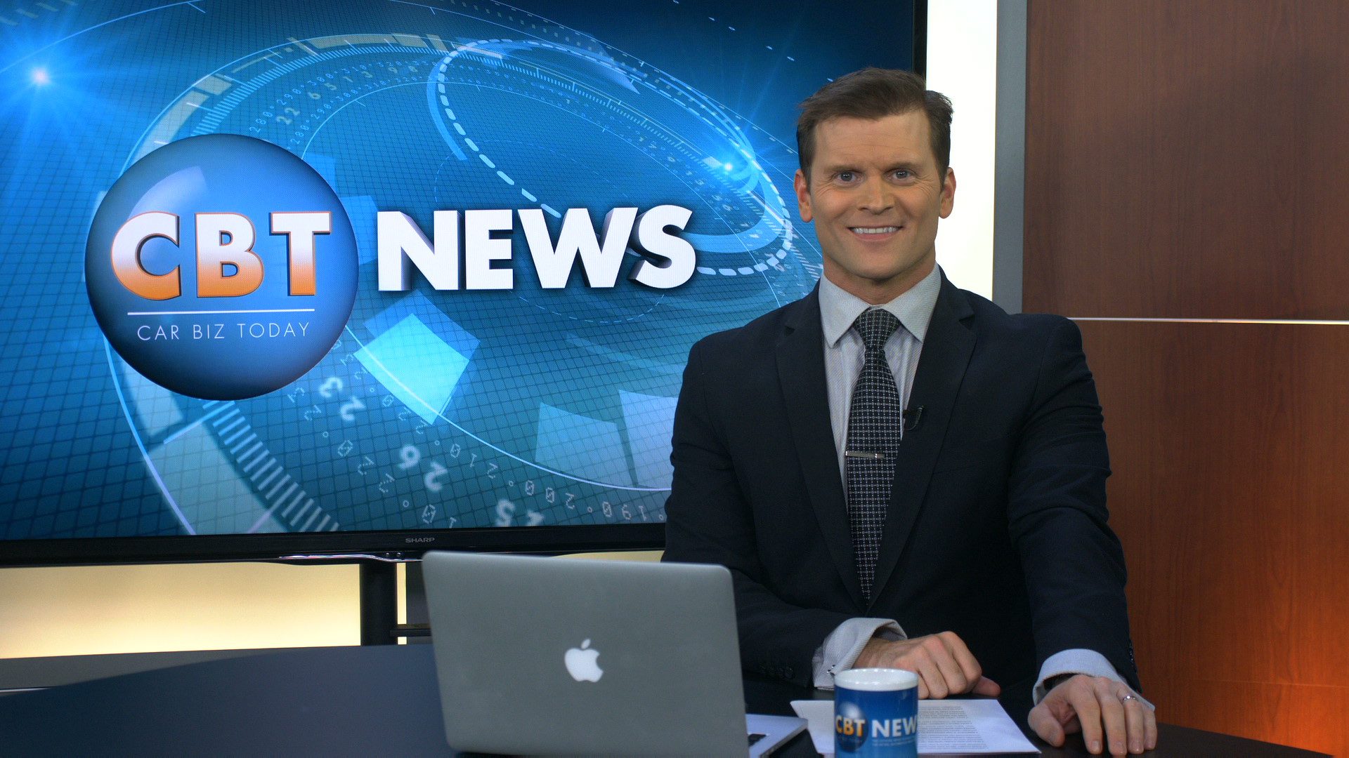 Daily Newscast: Preventing top producers from leaving your dealership