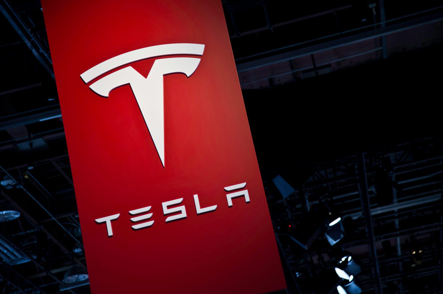 Record quarterly profit announced by Tesla despite ...