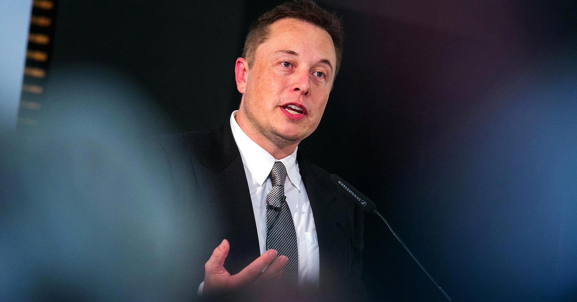 Elon Musk: Tesla’s unveiling of new vehicle will “Blow your mind” | What’s holding back dealers from digital retailing | Carlos Ghosn: Car Ownership Is Here to Stay newscast