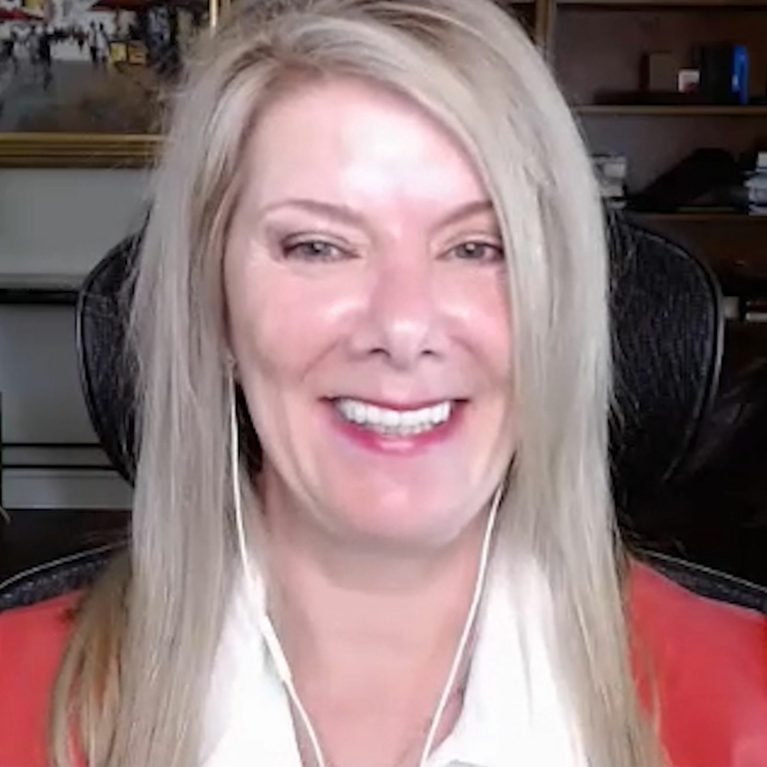 The Importance of Personally Engaging with Customer During Digital Car Buying – Becky Chernek Automotive News