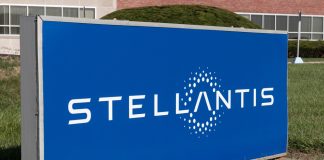 Stellantis suspends vaccine mandate for U.S. workers Stellantis