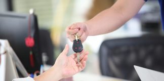 Filling customer experience gaps in the lease-end journey