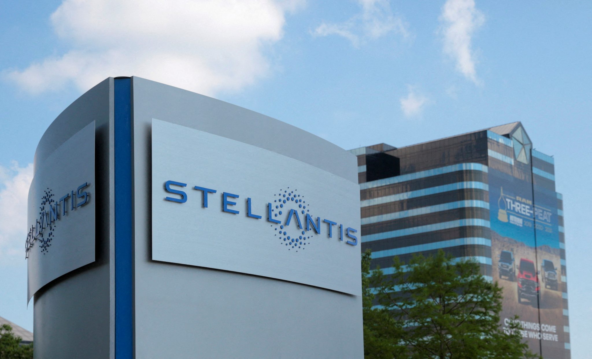 In 2024, Stellantis Plans To Introduce Its $27,000 BEV