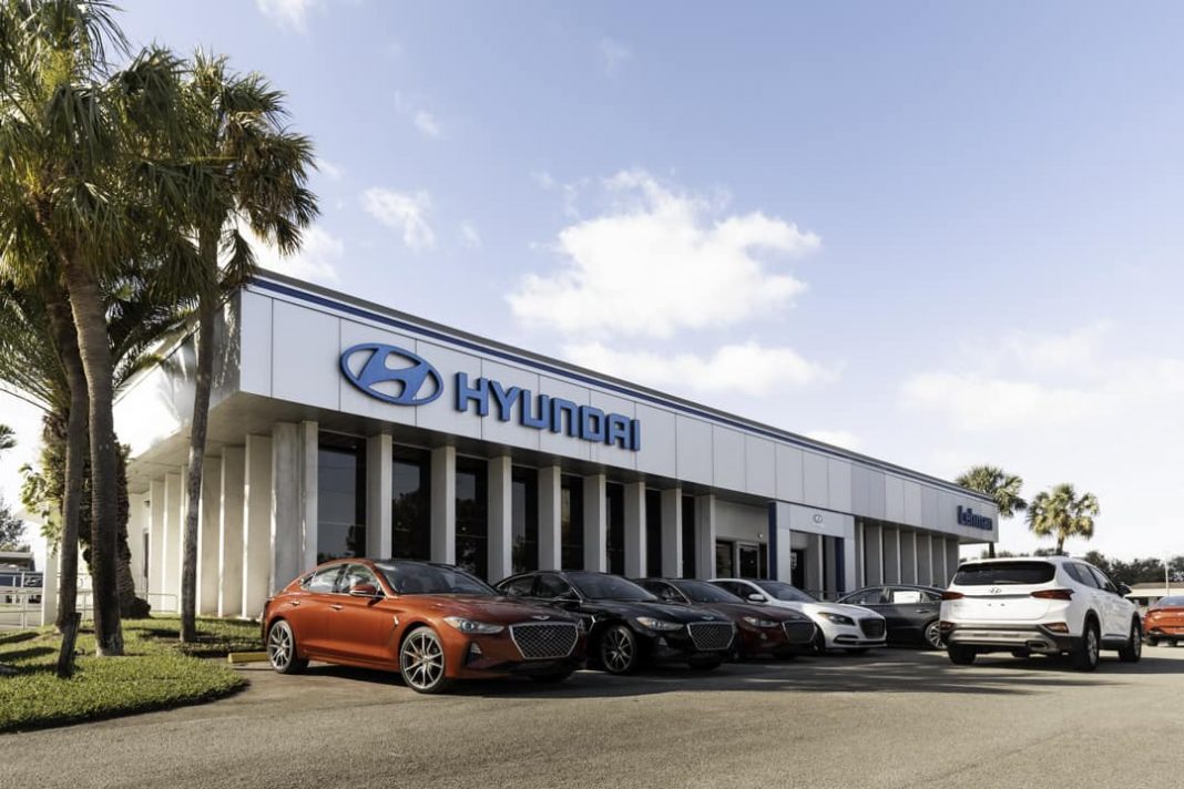 Lithia Motors purchases 9 dealerships in South Florida