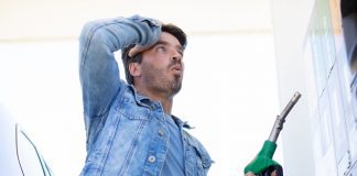 Study finds Americans are driving less as gas prices soar