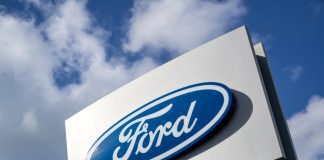 Ford vows to keep AM radio on 2024 models after hearing safety concerns Ford