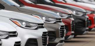Cox Automotive Forecast: Third-quarter US auto sales mostly unchanged from 2021 sales