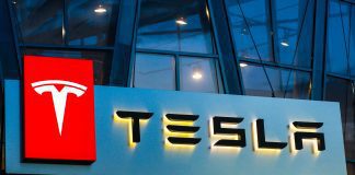 Tesla gives rare holiday discount to December buyers, seeks to boost final sales Holiday Discount