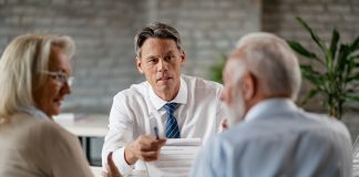 New car buyers face record-high monthly auto loan payments