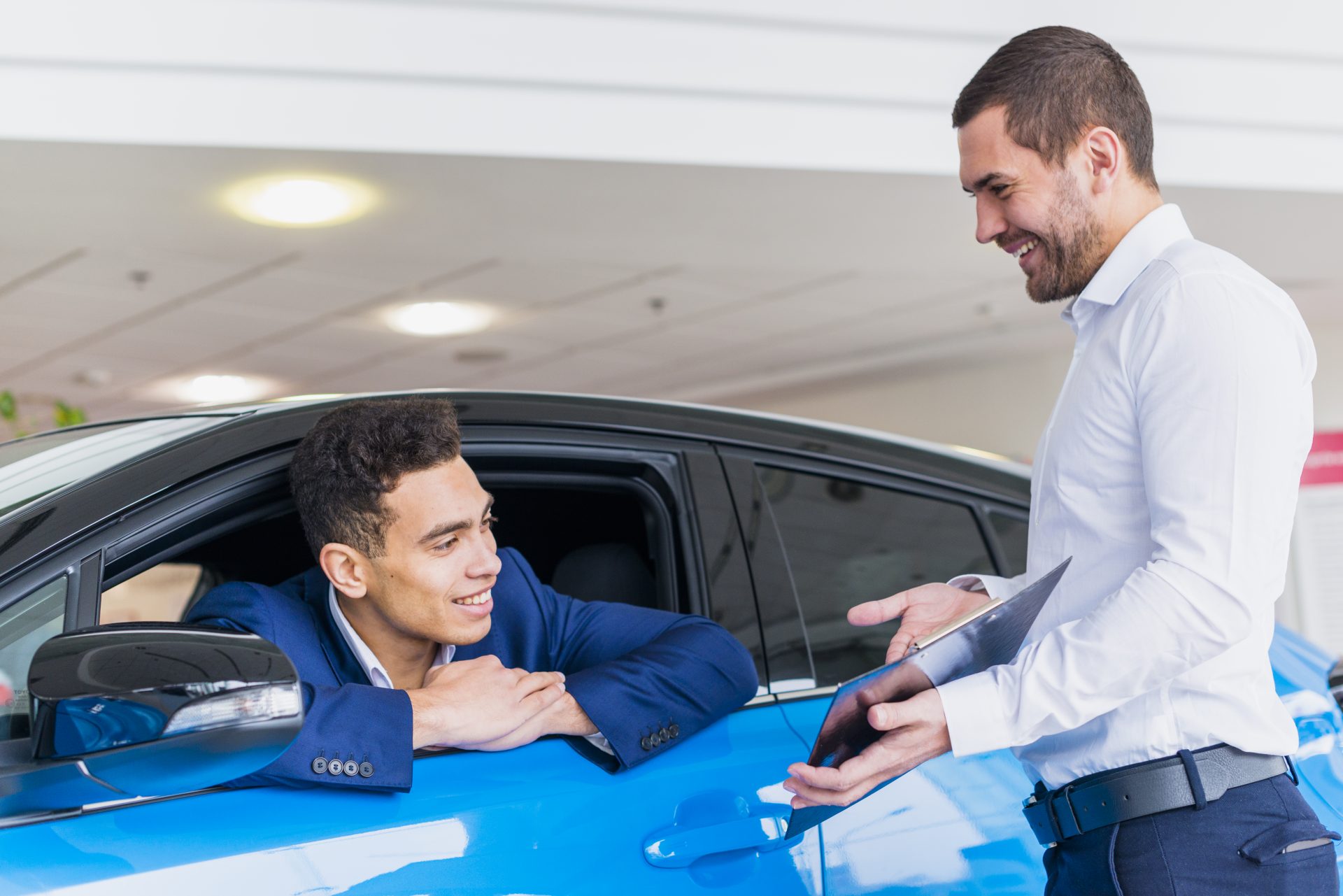 How digital retailing platforms enhance the overall car buying experience