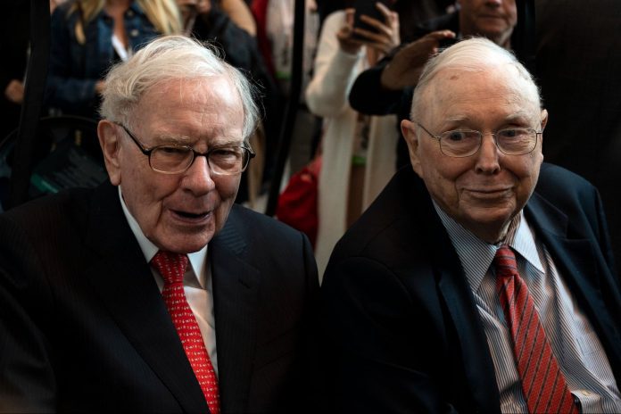 CEO Warren Buffet and vice chairman Charlie Munger expressed uncertainty over the electric vehicle market and its current competitive makeup