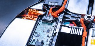 Stellantis bets on new automotive tech, invests in EV battery startup Lyten Stellantis announced a new automotive tech investment into Lyten, which aims to develop a groundbreaking electric vehicle battery