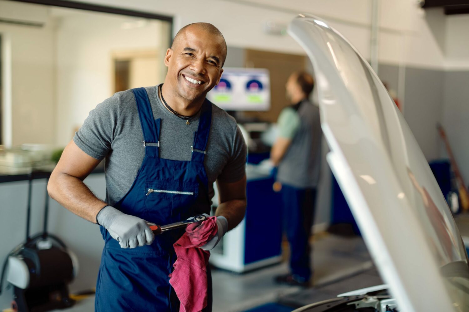 In many markets, qualified technicians have their choice of employer. Creating a strong and inviting brand separates you from the competition.
