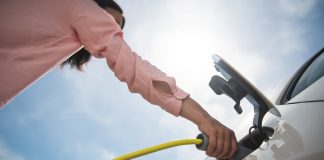 A/C use not a significant cause of electric vehicle range loss Battery-focused software firm Recurrent reports that air conditioning (A/C) has a negligible impact on electric vehicle driving range.