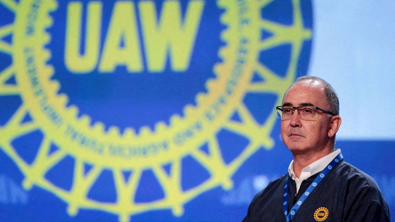 Shawn Fain, president of the UAW, denounced an agreement offered by Stellantis amidst ongoing talks over union pay and benefits.