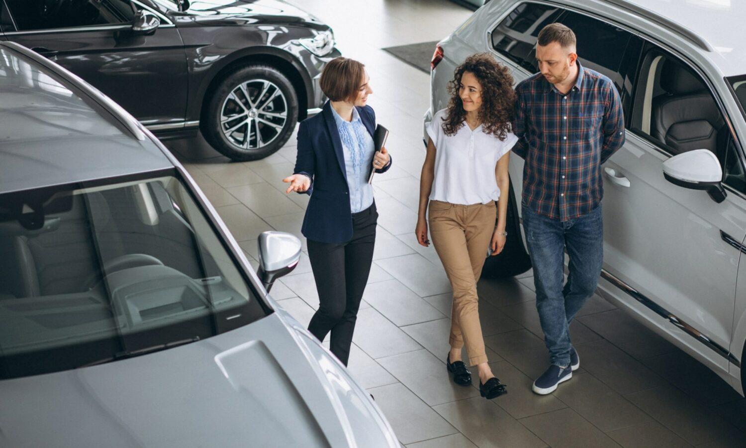 By showcasing your EV knowledge, you can help electric car buyers have a more pleasant and effective experience on your sales floor.