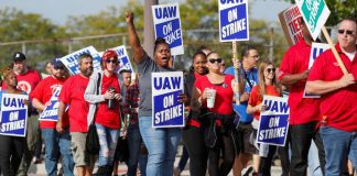 United Auto Workers chief Fain responds to layoffs at GM and Ford United Auto Workers president Shawn Fain responded to layoff threats affecting 2,600 workers at two Ford and GM plants over the weekend.