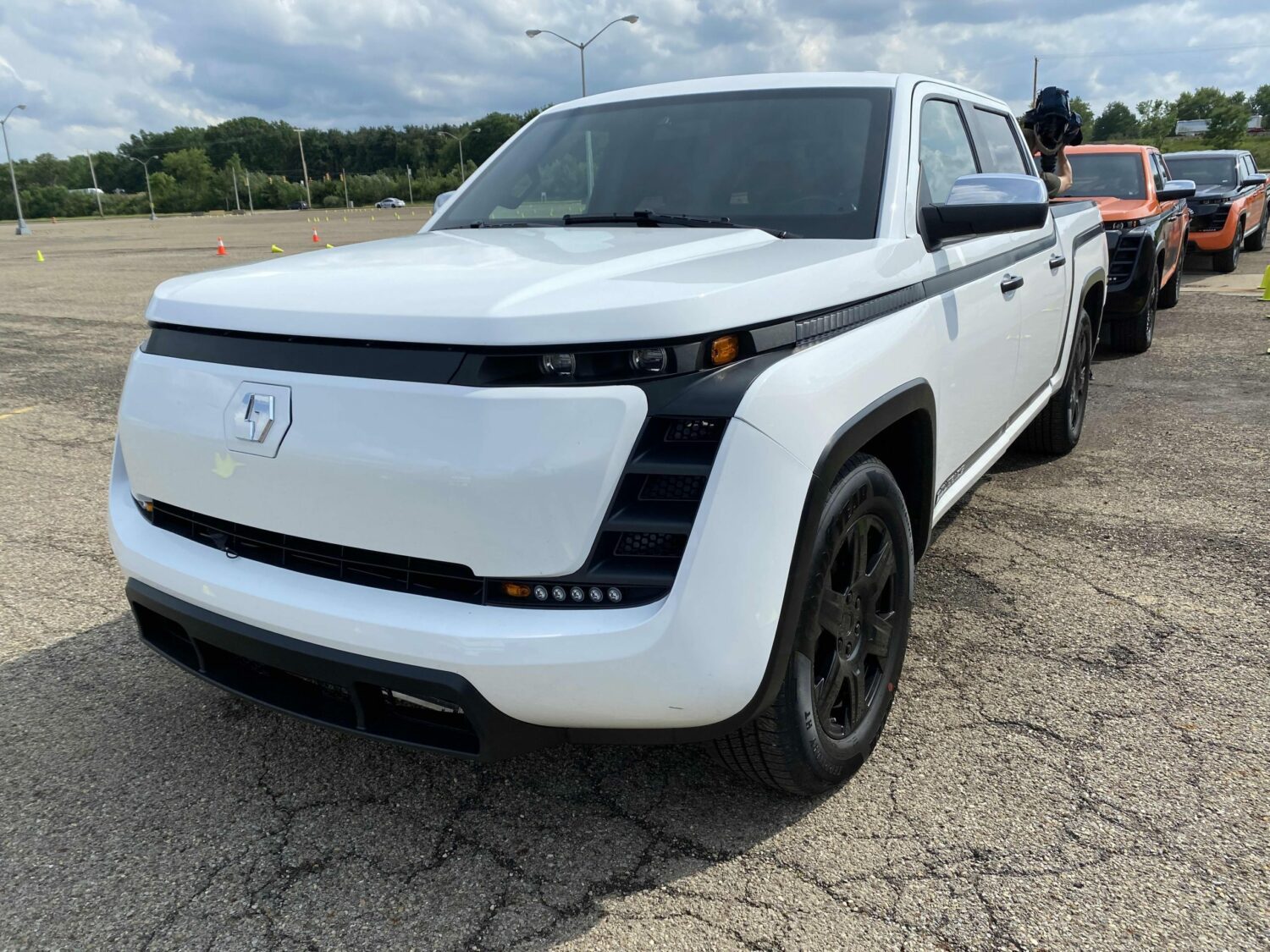 Electric vehicle brand Lordstown Motors is seeking to preempt former business partner and Taiwanese tech manufacturer Foxconn from payouts.