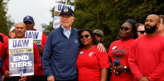 Weekly roundup: Biden visits UAW picket line, Ford halts $3.5B Plant, AutoNation Appoints New COO Earlier this week in automotive industry news: Biden supports UAW strike, Ford halts $3.5B EV plant, and new AutoNation COO unveiled.