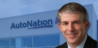 AutoNation appoints former Gulf States Toyota Pres. Jeff Parent to COO AutoNation has hired former Nissan and Gulf State Toyota executive Jeff Parent to replace outgoing chief operations officer Steve Kwak.