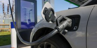 BP strikes deal with Tesla for $100 million worth of Superchargers BP, is the first company to buy $100 million of Tesla's Supercharger hardware, to use in a third-party charging network.