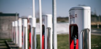 Tesla signs second major deal to sell its Supercharger Tesla made a deal to sell its Supercharger under the EG Group, a central gas station, marking the second agreement of its kind.
