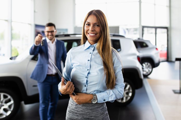 In this article, we offer insights into how the role of the car salesperson is being reimagined in the context of today’s market realities.