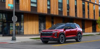 Chevy teases new Equinox with more customization, advanced tech General Motors has revealed a modernized Chevrolet Equinox SUV with more external customization options and a re-vamped interior.