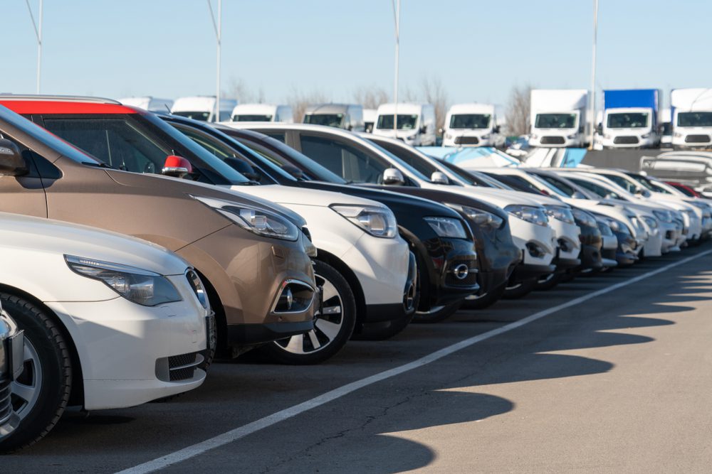 Used vehicle prices dropped again across November and December as trends within the retail automotive sector continued to normalize.