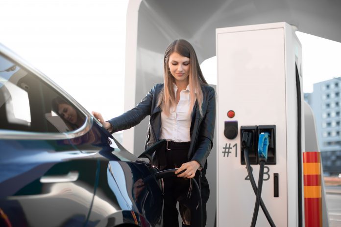 The White House announced that it will invest $325 million to promote EV technologies, repair chargers, and reduce battery costs.
