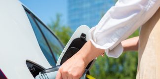 Cox Automotive’s Flying Doctor Program: A Beacon of Safety in the EV World In an age dominated by electric propulsion, Cox Automotive's Flying Doctor Program helps solve emergencies while championing sustainability.