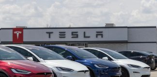 Tesla recalls over 125,000 vehicles due to seat belt warning system malfunction Tesla is recalling over 125,000 vehicles due to a malfunction in its seat belt warning system, increasing the risk of injury in a collision