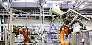 UAW members authorize strike at Stellantis plant over safety concerns UAW members at Stellantis' Warren Stamping plant have voted in favor of striking if critical safety issues are left unaddressed.