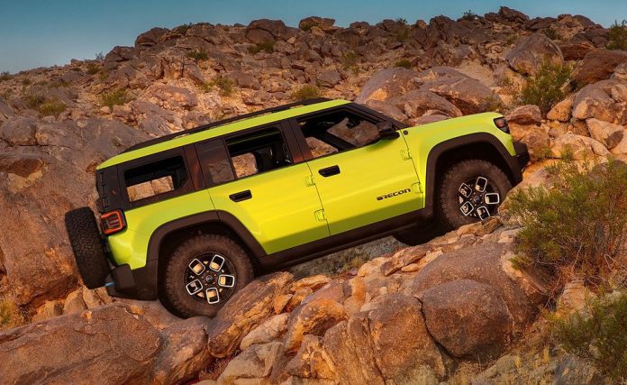 Jeep has officially confirmed the launch of an all-electric Renegade, starting at under $25,000, as a strategy to expand into new markets.