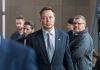 Tesla shareholders approve Elon Musk’s $56 billion pay package In a significant show of support for CEO Elon Musk's leadership, Tesla shareholders have approved his $56 billion pay package